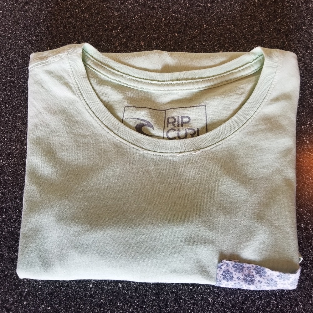 Ripcurl Short Sleeve Tee